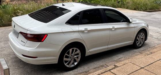 VOLKSWAGEN JETTA 1.4 250 TSI TOTAL FLEX COMFORTLINE TIPTRONIC
